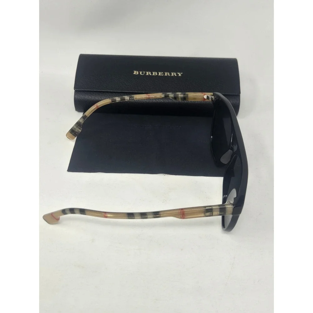 Burberry B 4302 3001/87 Black Check Temple Navigator Sunglasses Italy 56-18-145